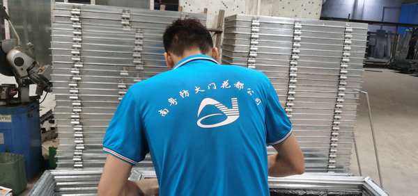 广州防火门